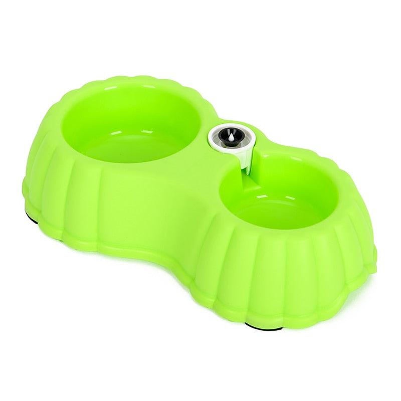 Gelatin Feeder and Waterer
