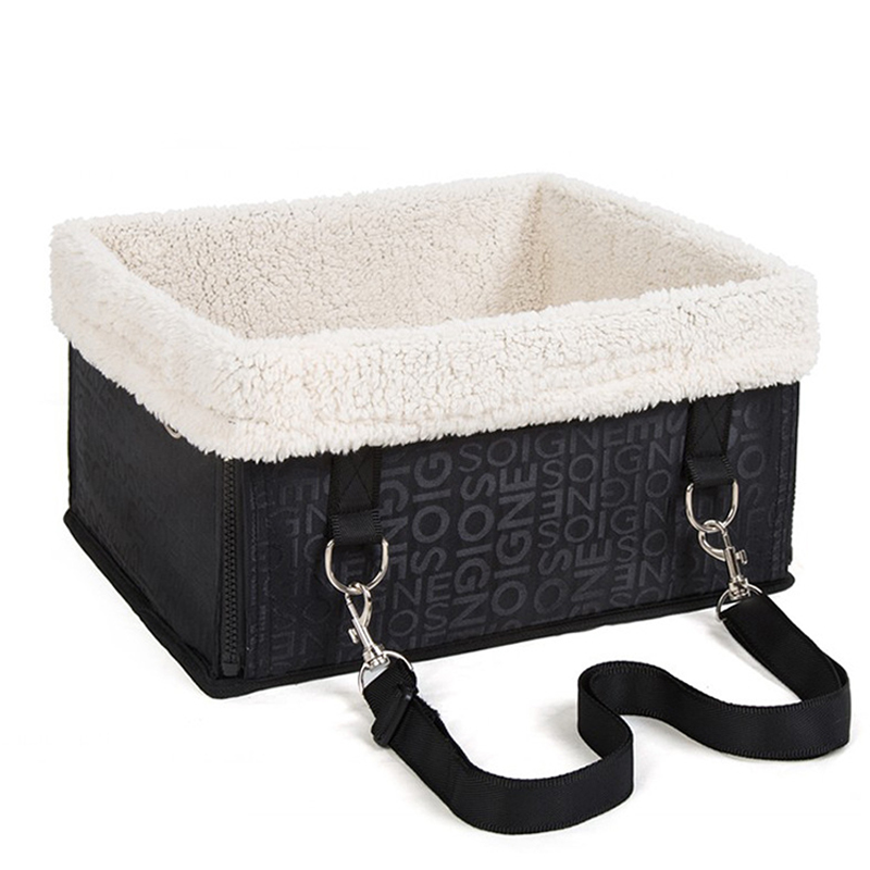 Blint Elevated Pet Seat