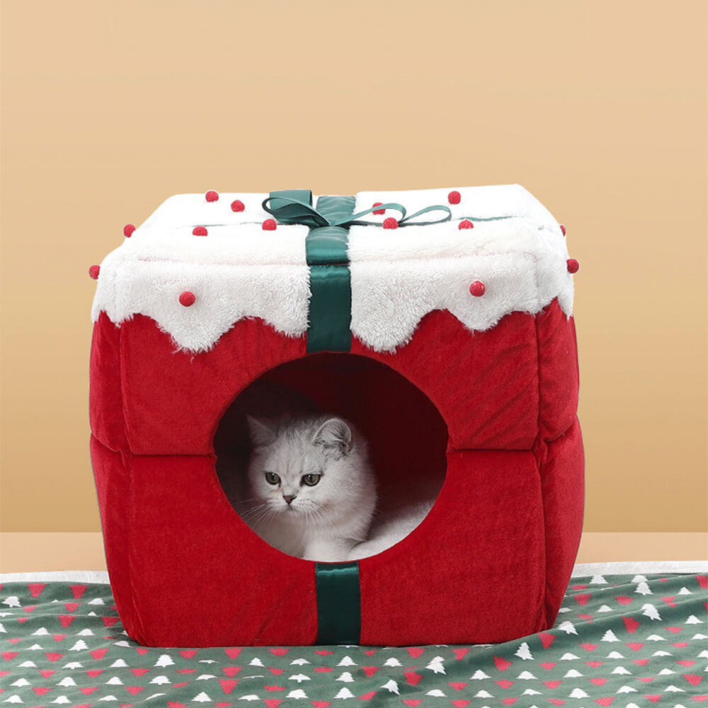 Christmas gift box, semi-enclosed, warm cave for sleeping, for dogs and cats.