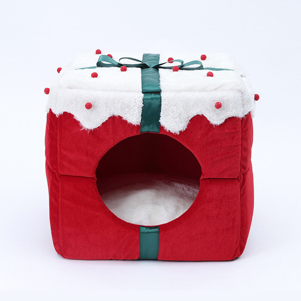 Christmas gift box, semi-enclosed, warm cave for sleeping, for dogs and cats.