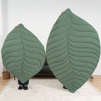 Extra-large leaf-shaped dog blanket