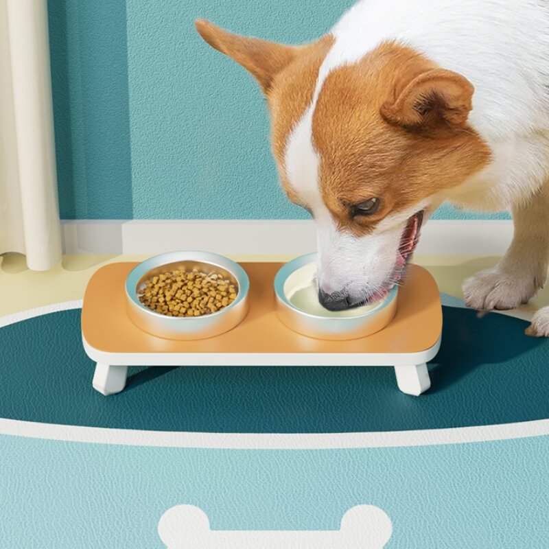 Absorbent, non-slip, quick-drying pet feeding mat.