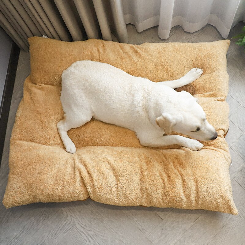Lupi Large Double-Sided Bed