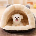 Wolf's Little House Pet Bed