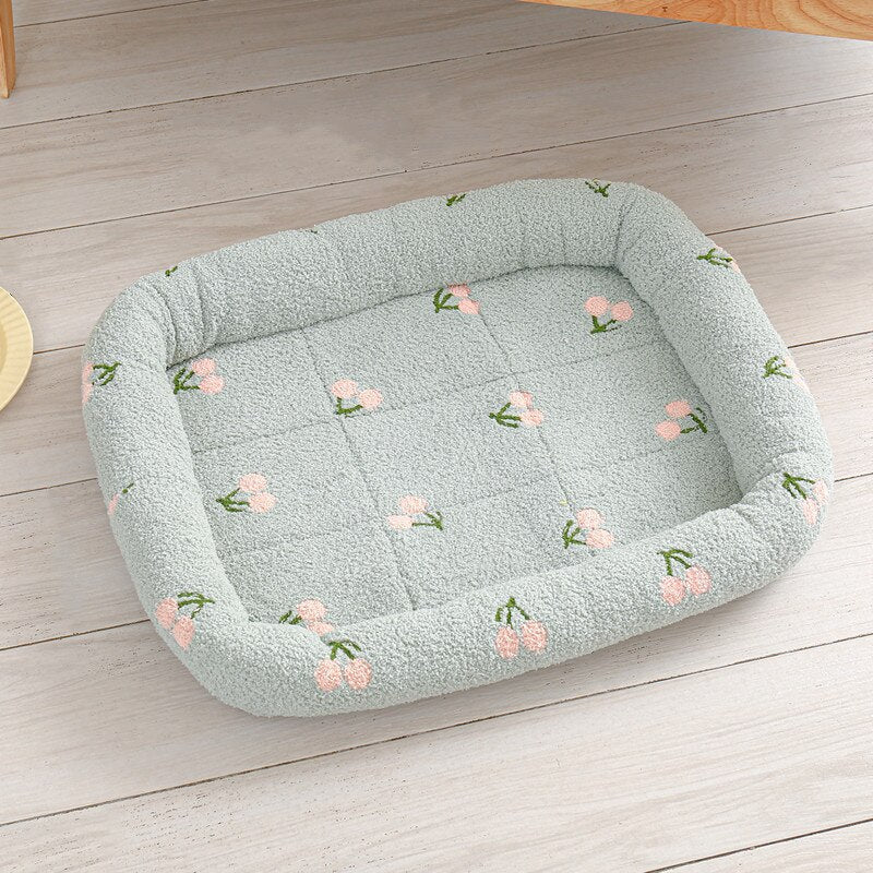 Loupe Cloud Pet Bed