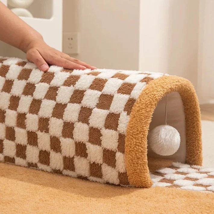 Hobalo Tunnel Bed